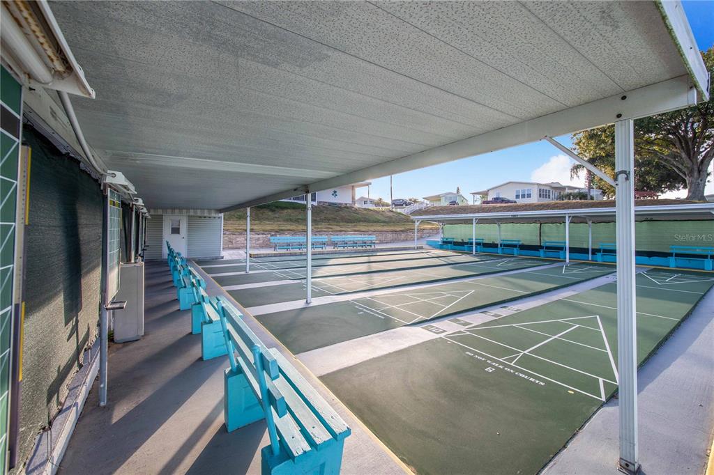 251 Patterson Road, Unit F22 Haines City, FL 33844 - Photo 37 of 50 a view of a balcony