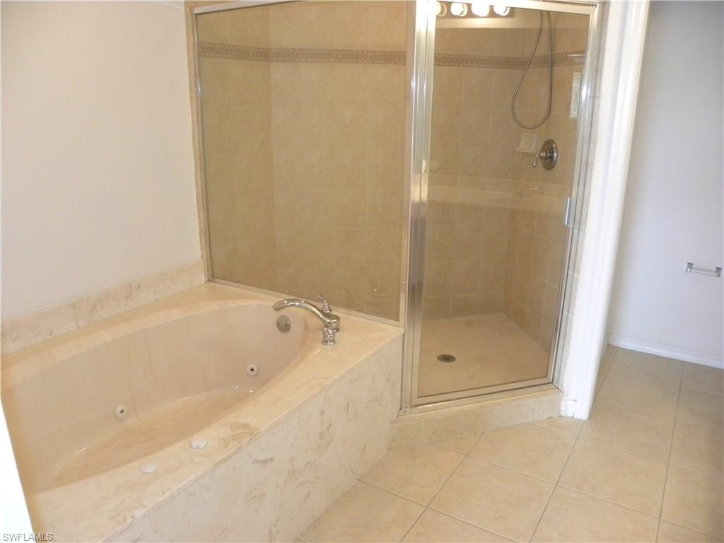 17520 Cherry Ridge Lane Fort Myers, FL 33967 - Photo 12 of 23 Gallery Image 12