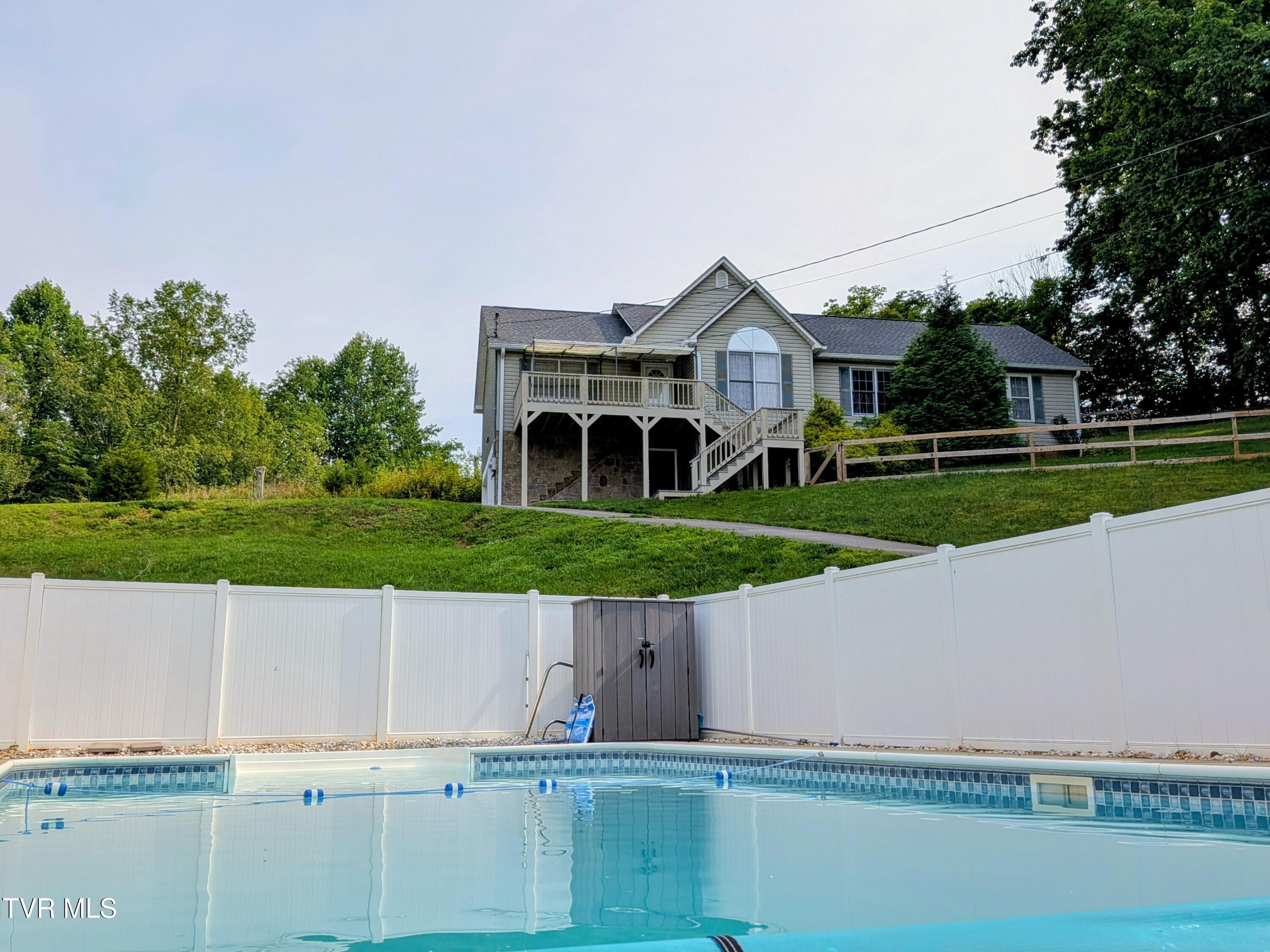 113 Nave Hollow Road Elizabethton, TN 37643 - Photo 1 of 91 Front_Pool