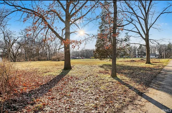 $60,000 | 19500 Greenacre Street, South Bend, IN 46637