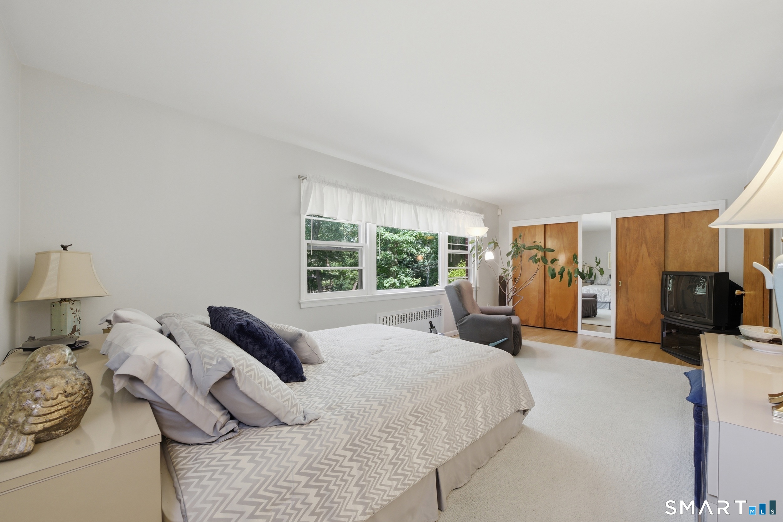 10 Joan Road Stamford, CT 06905 - Photo 13 of 33