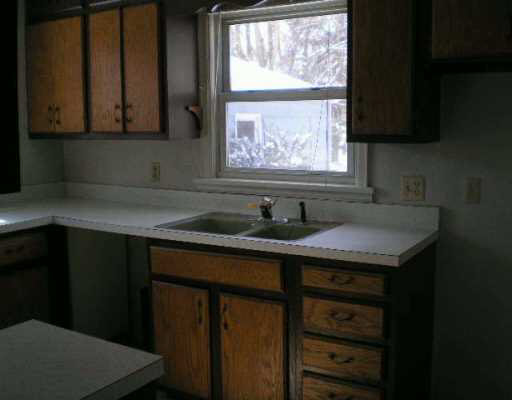 52805 Lilac Road South Bend, IN 46628 - Photo 5 of 8