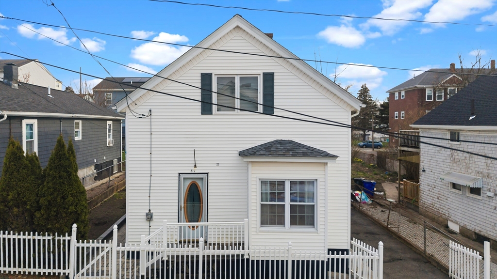 31 Sachem Street Fall River, MA 02724 - Photo 2 of 26