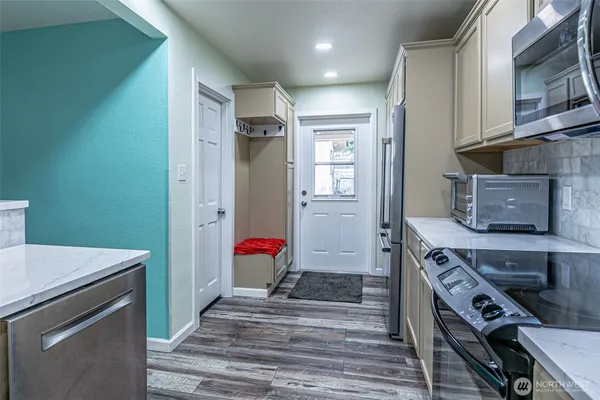 $550,000 | 6225 South Puget Sound Avenue, Tacoma, WA 98409