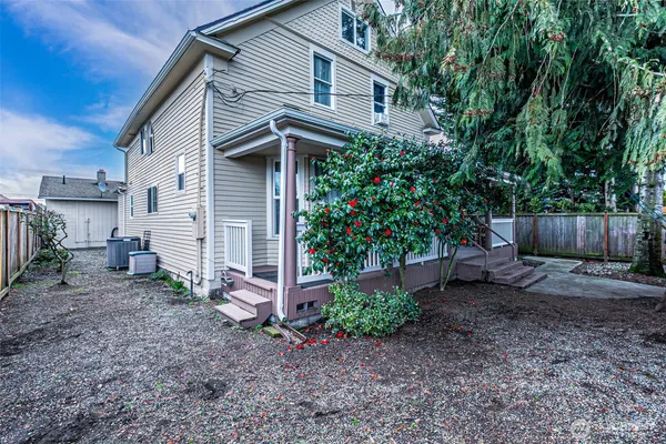 $550,000 | 6225 South Puget Sound Avenue, Tacoma, WA 98409