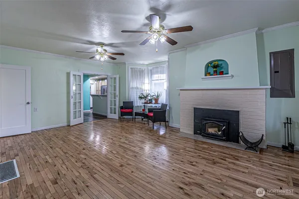 $550,000 | 6225 South Puget Sound Avenue, Tacoma, WA 98409