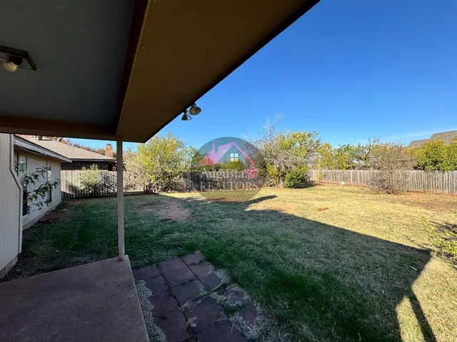 $2,075 | 12 Buttercup Drive, Abilene, TX 79606
