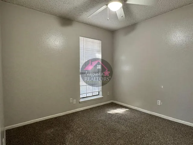 $2,075 | 12 Buttercup Drive, Abilene, TX 79606