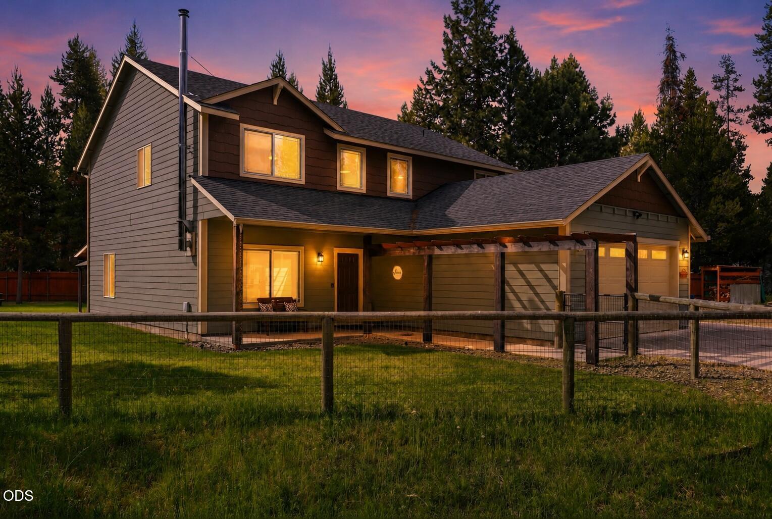 56058 Snow Goose Road Bend, OR 97707 - Photo 1 of 47