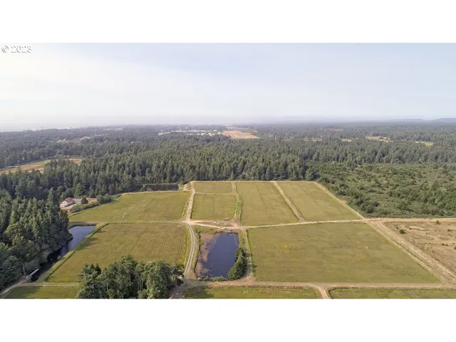 $1,149,000 | 87641 East Beach Loop Lane, Bandon, OR 97411