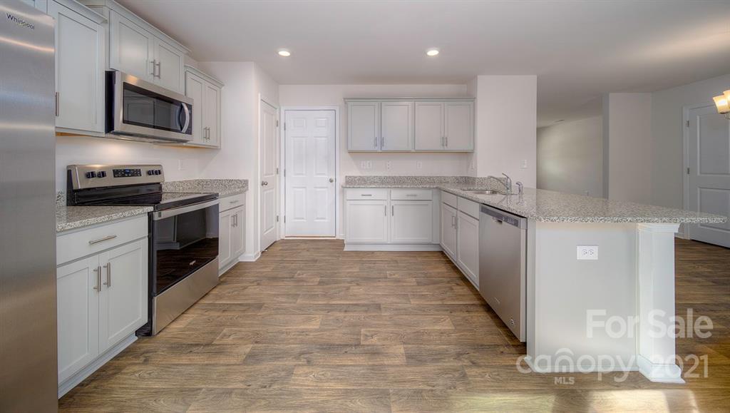 335 Oak Br Road, Unit 15 Arden, NC 28704 - Photo 6 of 25 Gallery Image 6