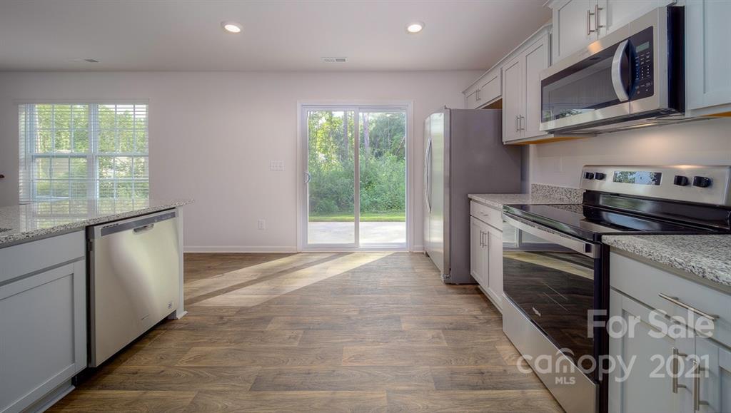 335 Oak Br Road, Unit 15 Arden, NC 28704 - Photo 7 of 25 Gallery Image 7