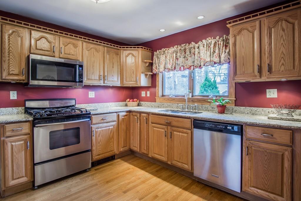 12 High Plain Road Andover, MA 01810 - Photo 8 of 26 Gallery Image 8