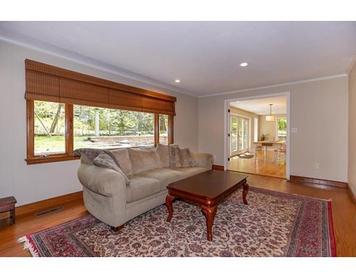 7 Castle Road Lexington, MA 02420 - Photo 12 of 31