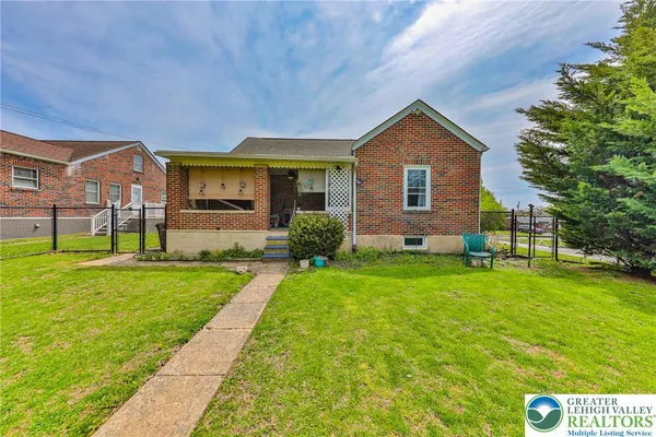 $369,900 | 3311 Lehigh Street, Whitehall, PA 18052