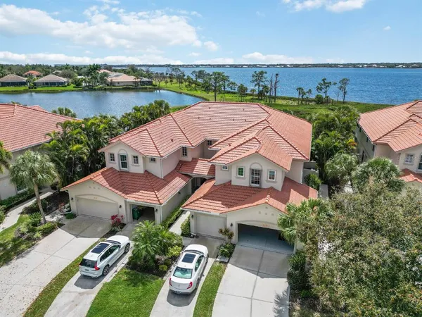 $3,195 | 4604 Club Drive, Unit B202, Port Charlotte, FL 33953