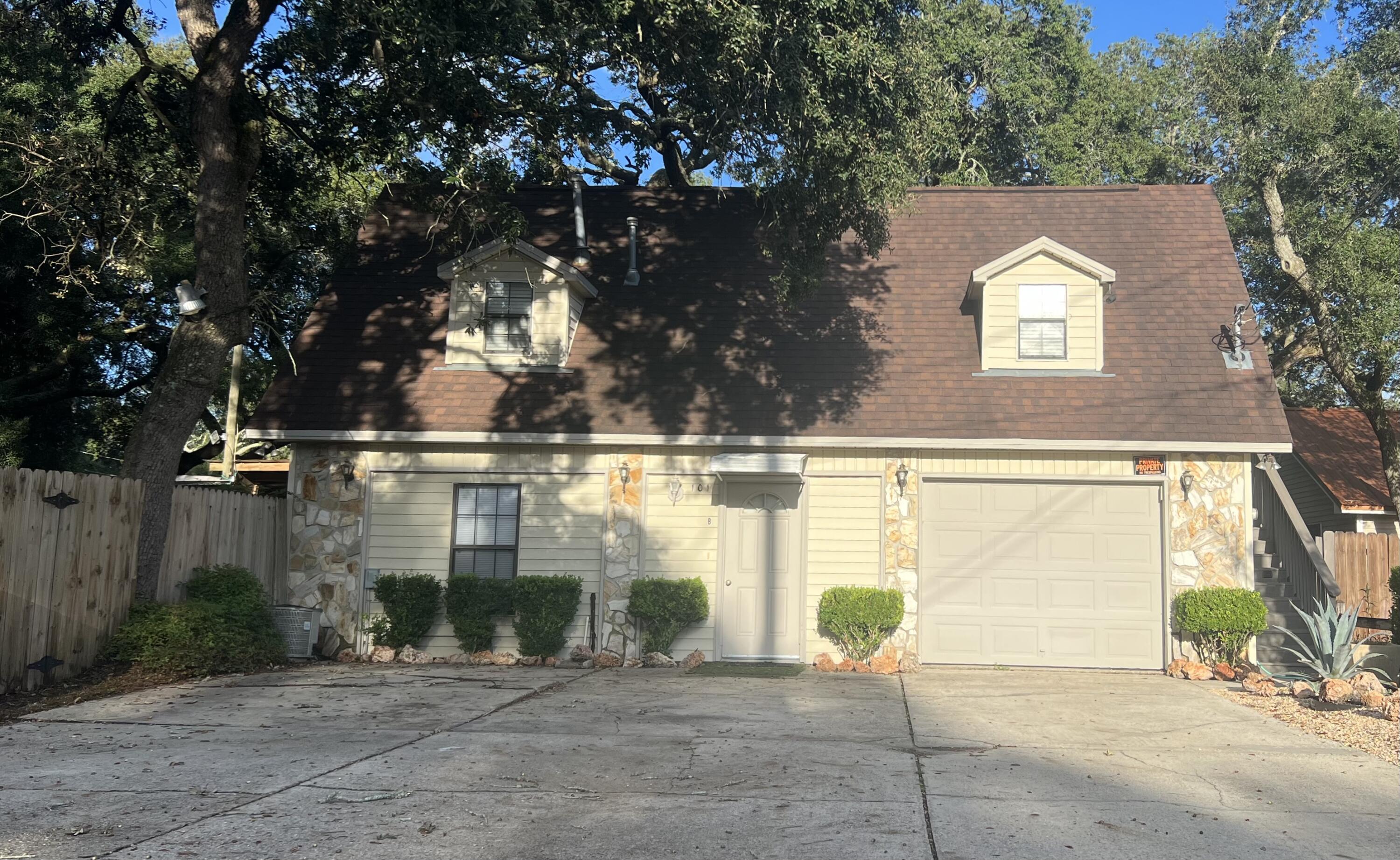 101 Hydac Road Fort Walton Beach, FL 32547 - Photo 1 of 28 Front View
