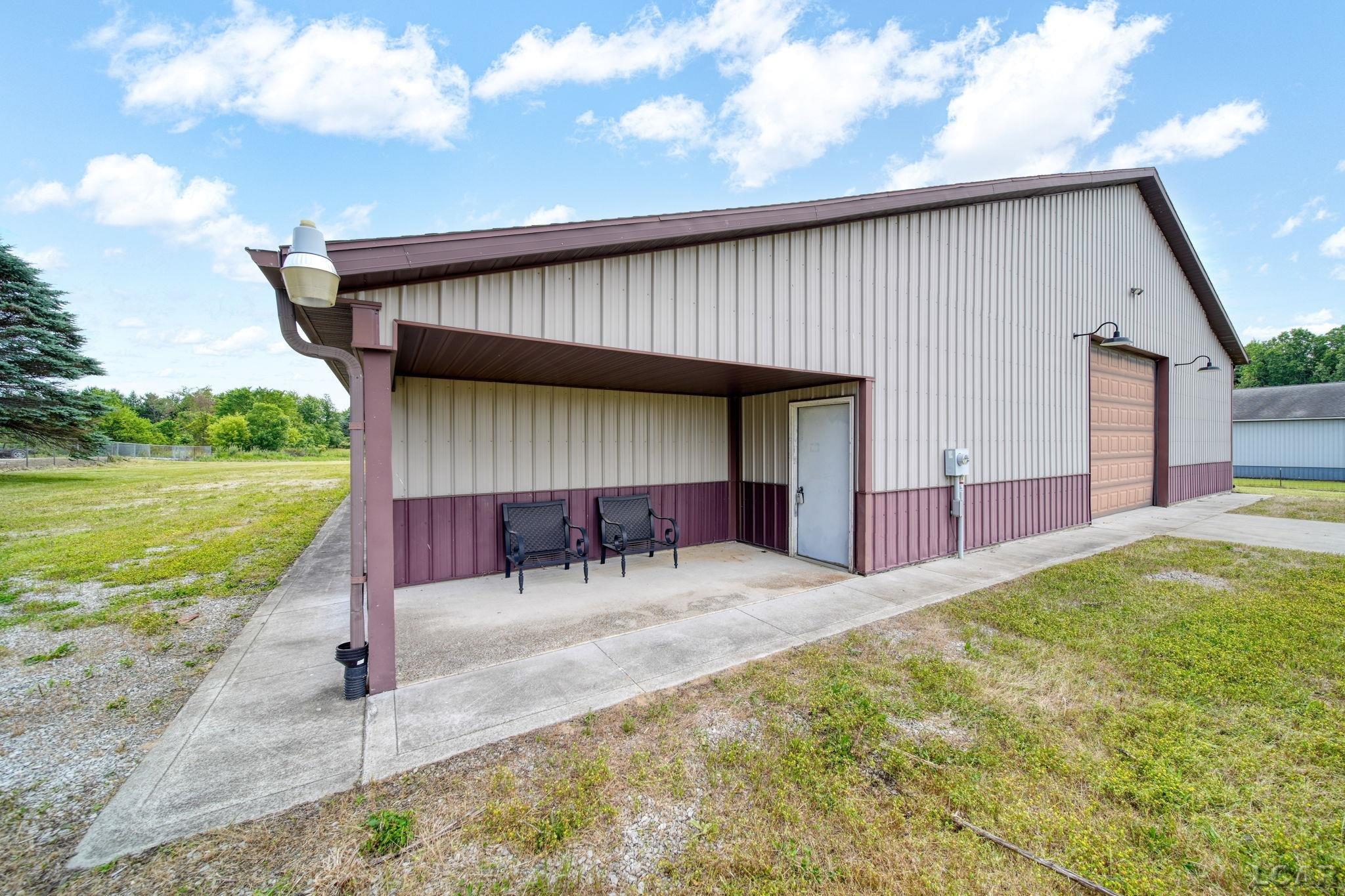 16001 Addison Road Addison, MI 49220 - Photo 4 of 29