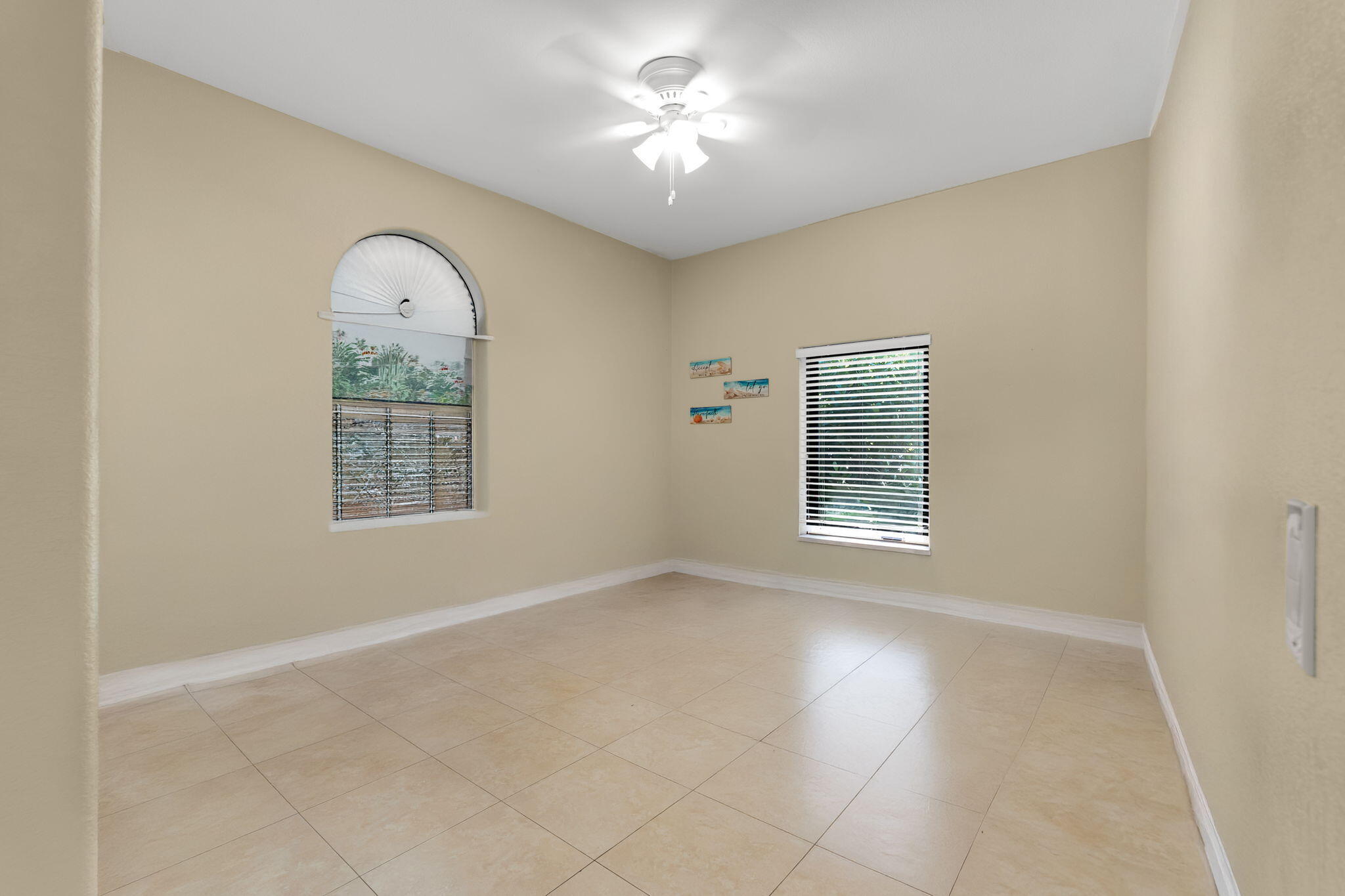 432 4th Road Key Largo, FL 33037 - Photo 17 of 50 18