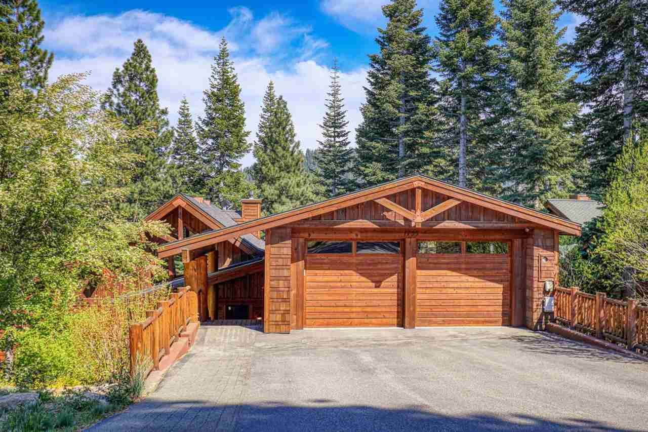 1755 Grouse Ridge Road Truckee, CA 96161 - Photo 17 of 20 a front view of a house with a garage
