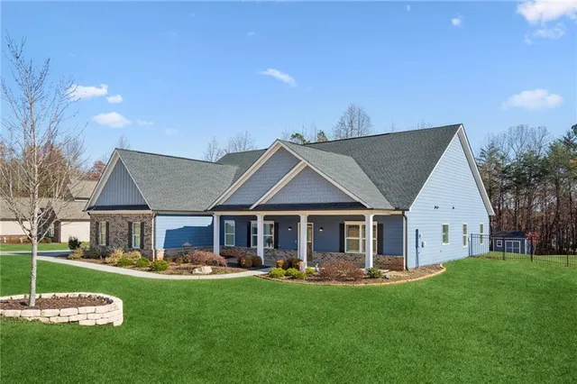 $559,900 | 8711 Hardwood Trail, Lula, GA 30554