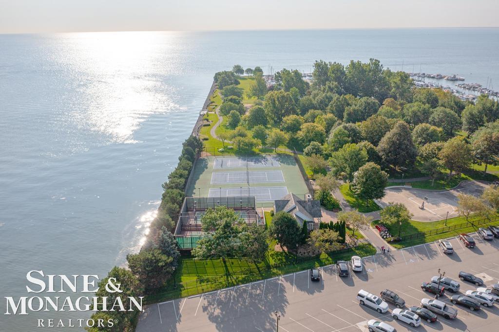 180 Fisher Road Grosse Pointe Farms, MI 48230 - Photo 68 of 88