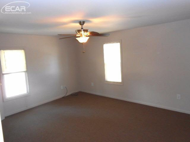 336 North McKinley Road Flushing, MI 48433 - Photo 10 of 27 21192592-9.JPG