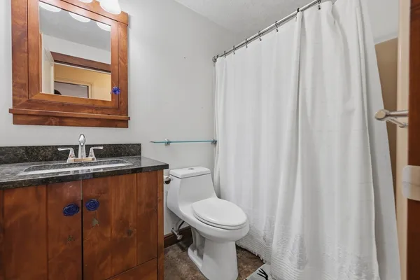 $524,900 | 128 Derby Street, Worcester, MA 01604