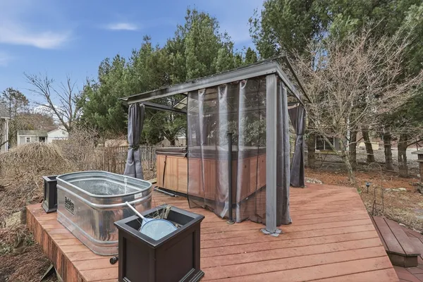 $524,900 | 128 Derby Street, Worcester, MA 01604