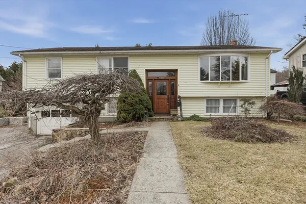 $524,900 | 128 Derby Street, Worcester, MA 01604