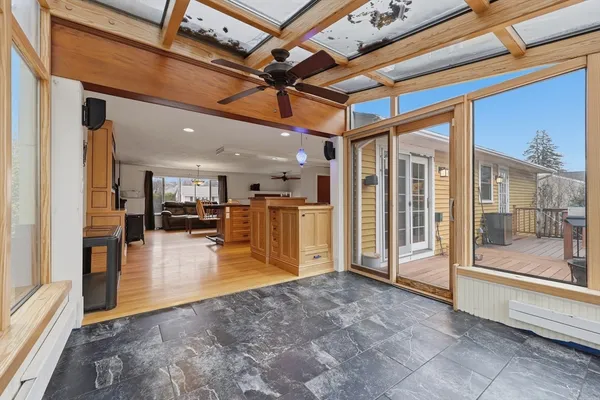 $524,900 | 128 Derby Street, Worcester, MA 01604