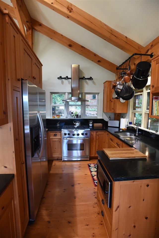 258 Reservoir Road Deering, NH 03244 - Photo 7 of 40 Gallery Image 7