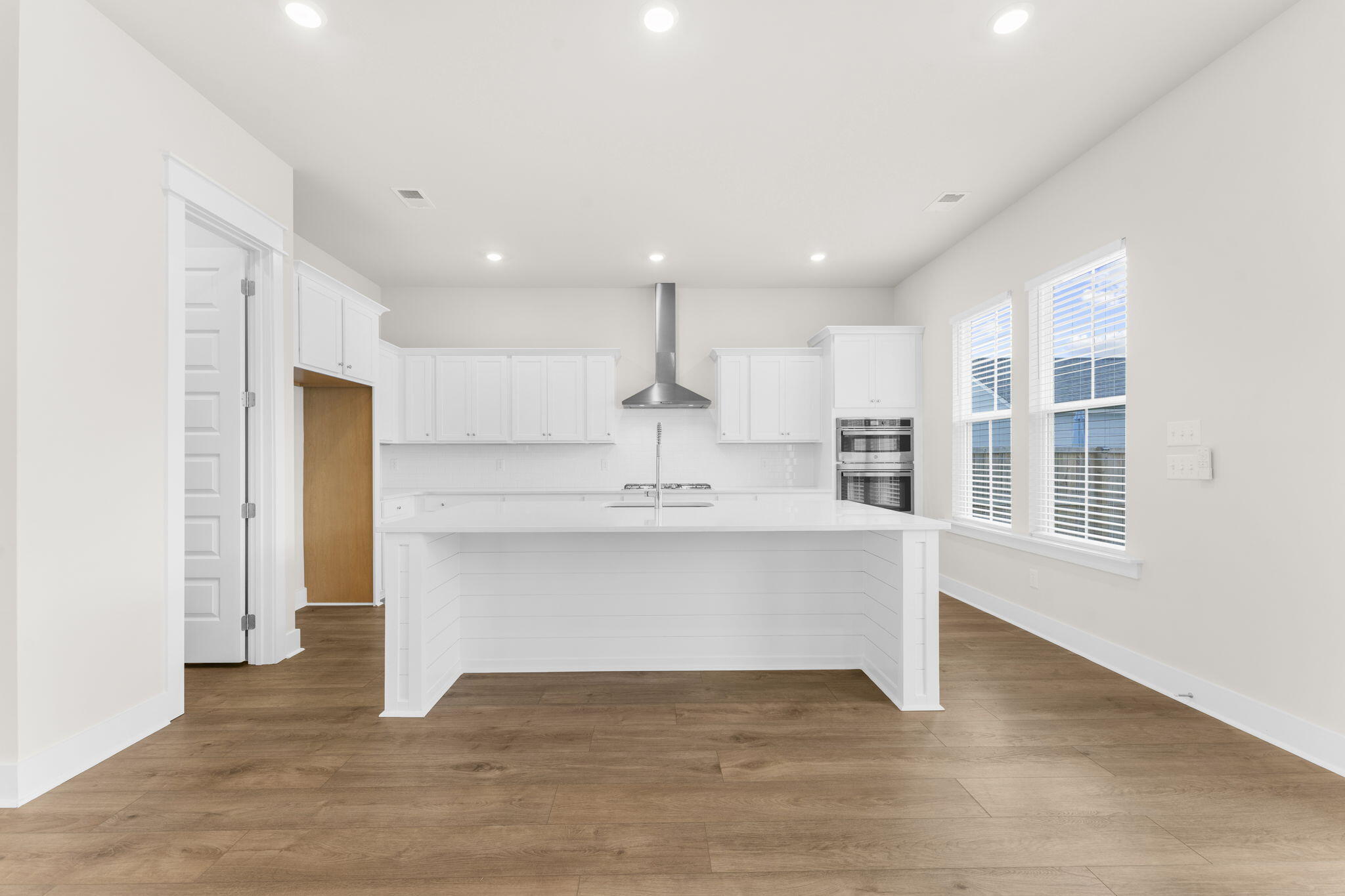109 Marion Road Summerville, SC 29486 - Photo 13 of 51 11-web-or-mls-DSC06238
