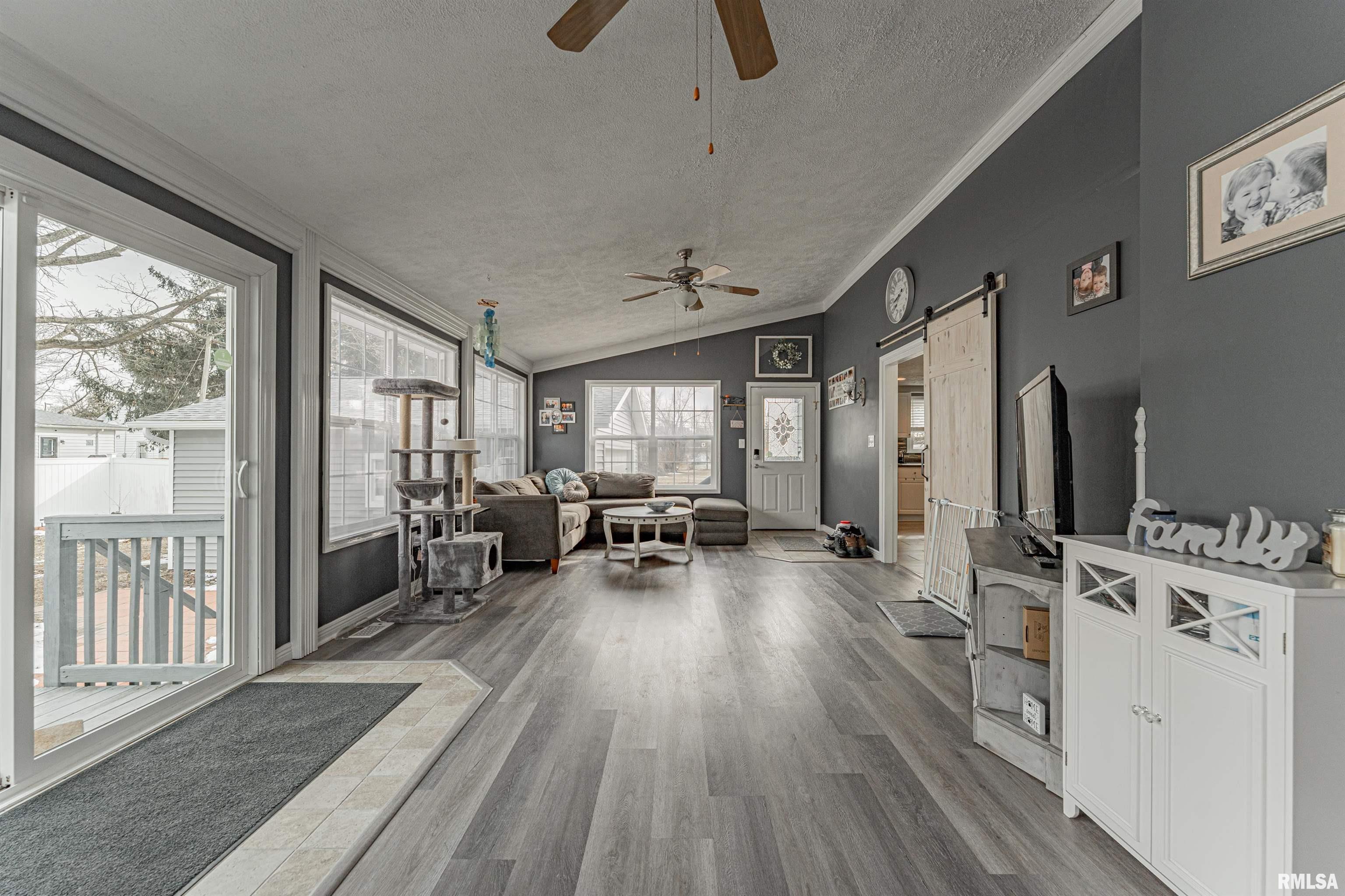 109 South Main Street Saybrook, IL 61770 - Photo 18 of 39