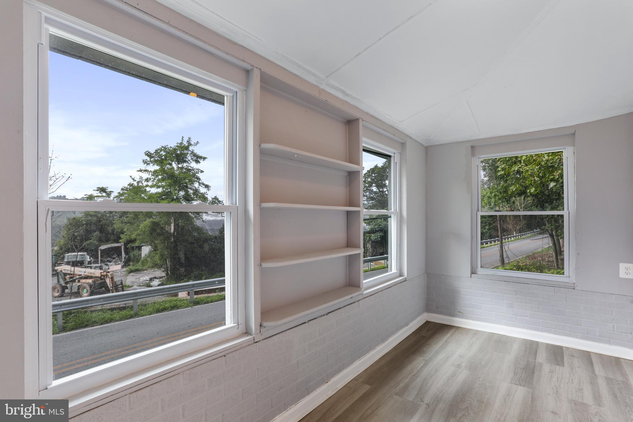 14121 Ritchie Road Cascade, MD 21719 - Photo 21 of 56 Enclosed Porch
