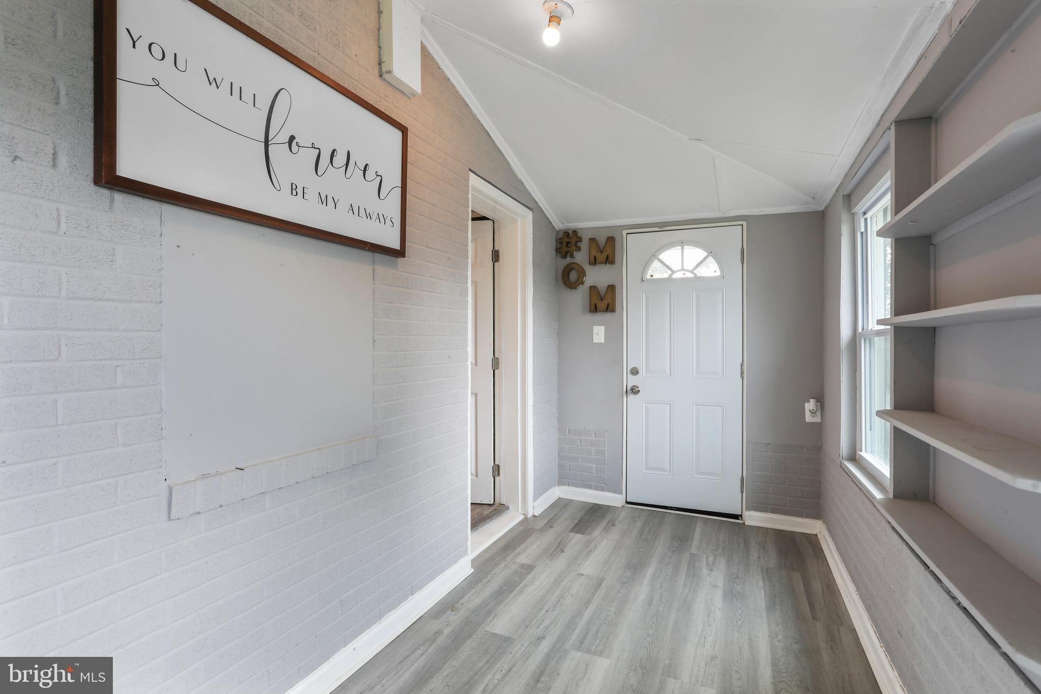 14121 Ritchie Road Cascade, MD 21719 - Photo 22 of 56 Enclosed Porch