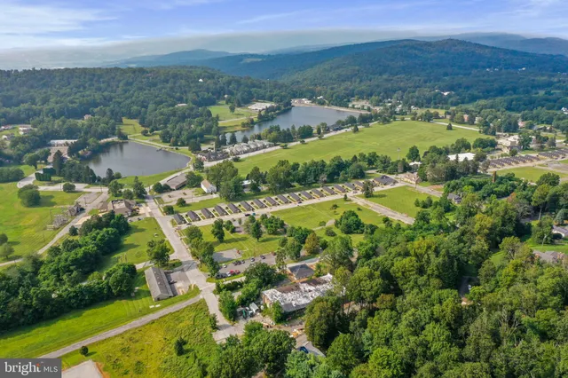 $399,900 | 14121 Ritchie Road, Cascade, MD 21719