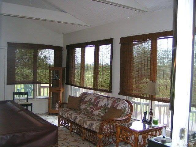 57400 Hayes Road Ray, MI 48096 - Photo 11 of 25 11.JPG