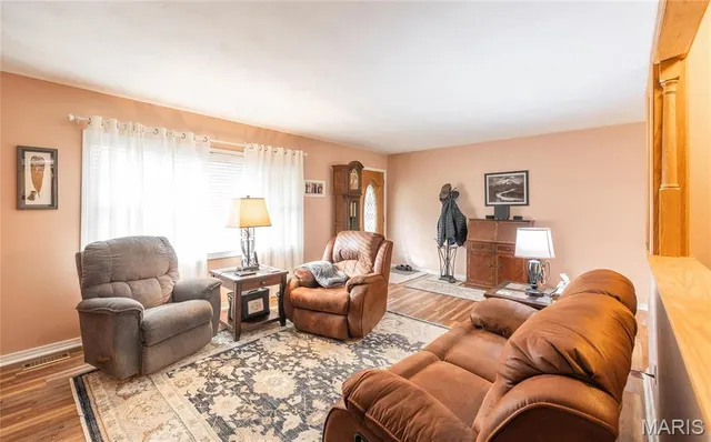 $1,095,000 | 64 New Home Road, Salem, MO 65560