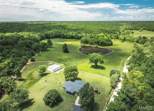 $1,095,000 | 64 New Home Road, Salem, MO 65560