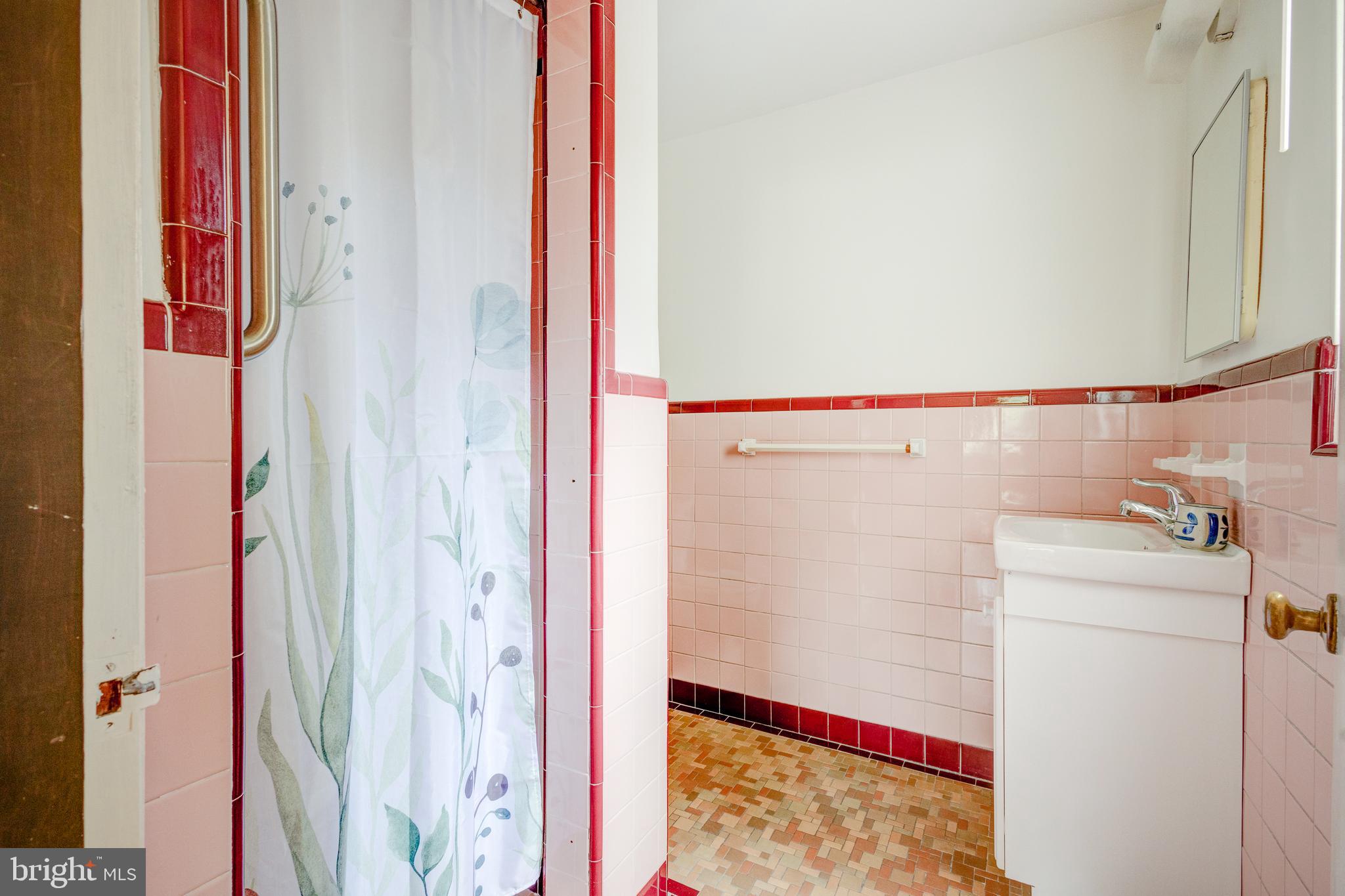 8513 Widener Road Glenside, PA 19038 - Photo 26 of 47 Gallery Image 26