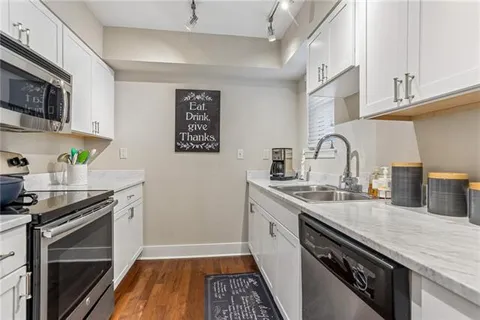 $345,000 | 1430 Jackson Avenue, Unit 402, New Orleans, LA 70130