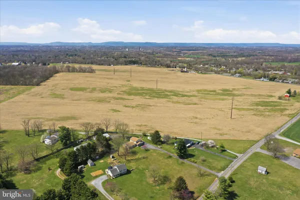 $495,000 | 11728 White Hall Road, Smithsburg, MD 21783