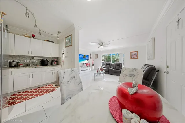 $230,000 | 8005 West 6th Avenue, Unit C, Hialeah, FL 33014