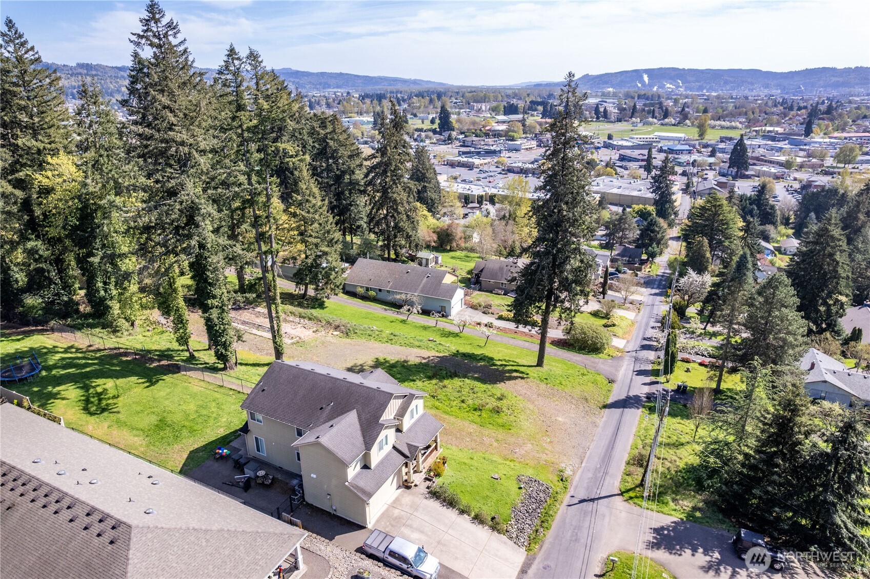 2322 West Castleman Street Longview, WA 98632 - Photo 10 of 17