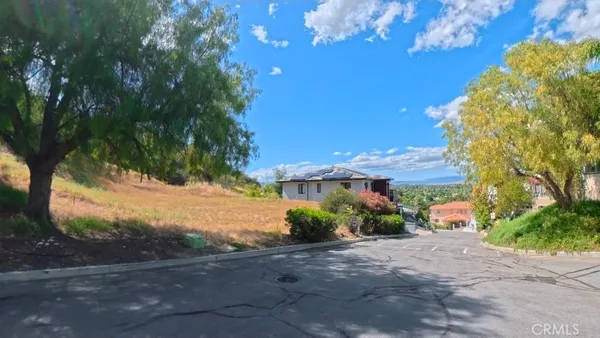 $265,000 | 24901 Bella Vista Drive, Newhall, CA 91321