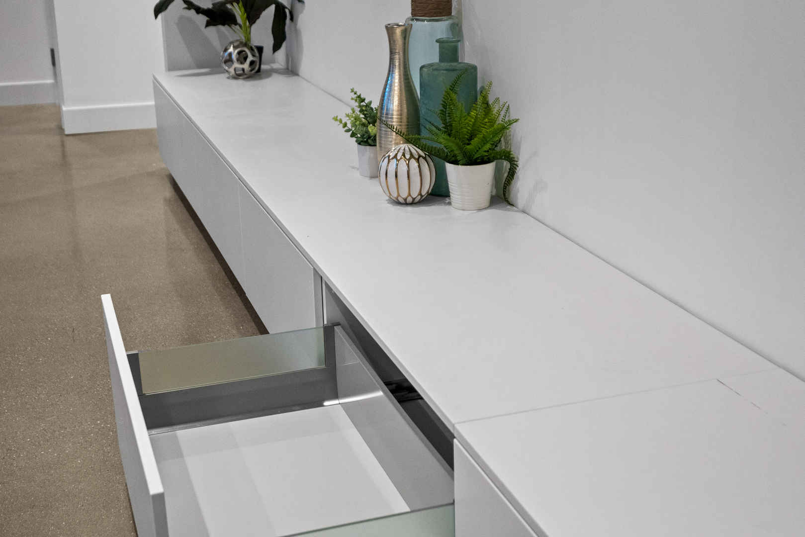 900 West Washington Boulevard, Unit 402 Chicago, IL 60607 - Photo 16 of 37