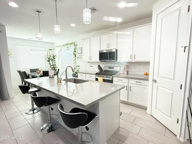 $2,495 | 11313 Unger Avenue, Mesa, AZ 85212