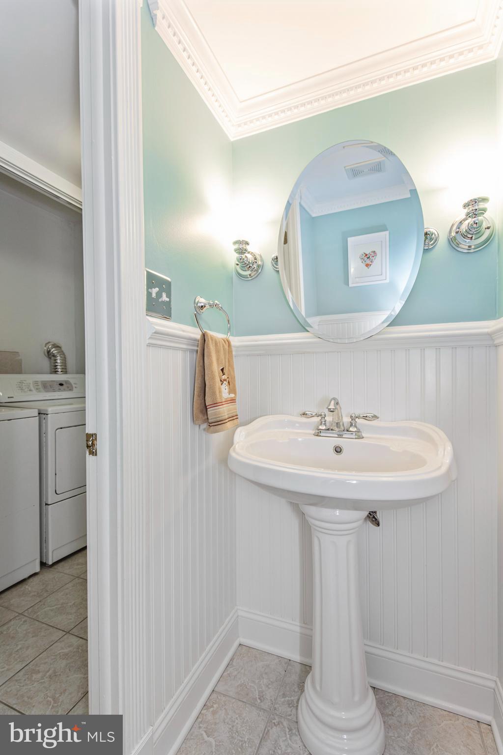 44 Church Road Horsham, PA 19044 - Photo 16 of 53 Half-Bath on Main Floor.