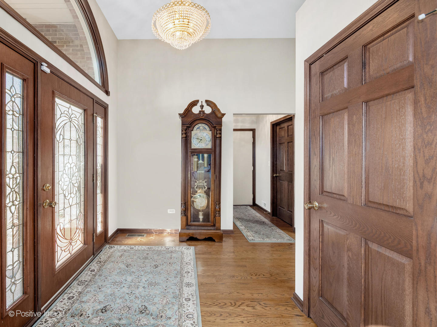 1306 Chauser Lane Woodridge, IL 60517 - Photo 3 of 40 a view of an entryway door